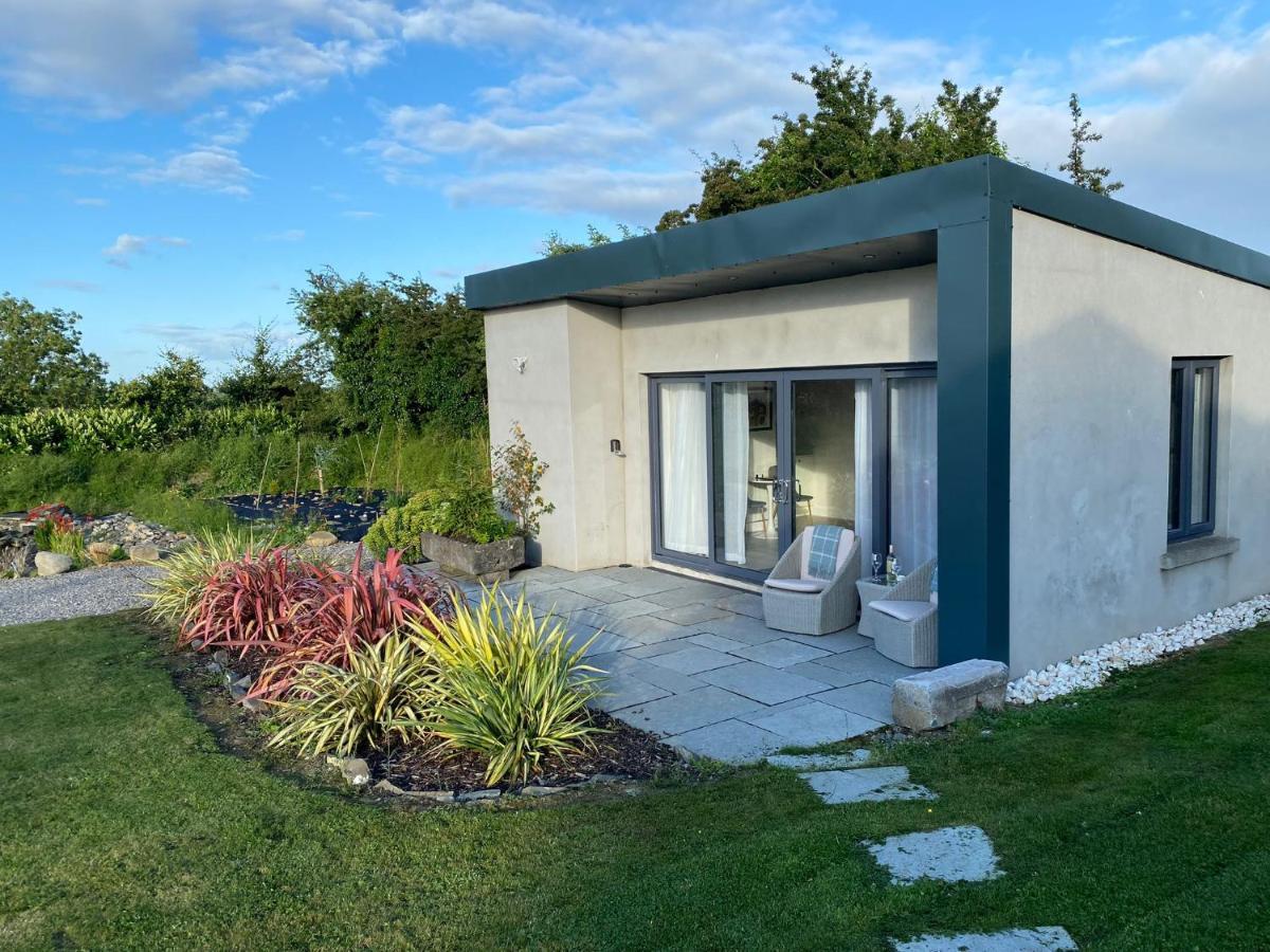 The Shepherd'S Lodge Tullyallen Exterior photo