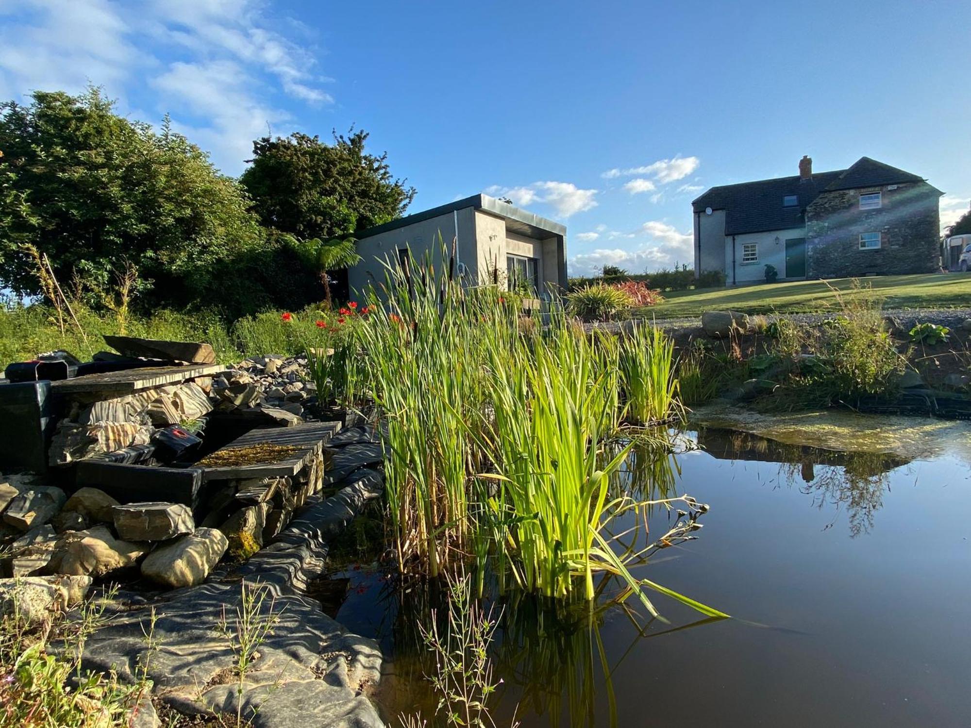 The Shepherd'S Lodge Tullyallen Exterior photo